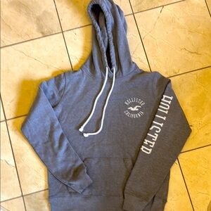 Hollister Men's Gray Hoodie Sweatshirt
